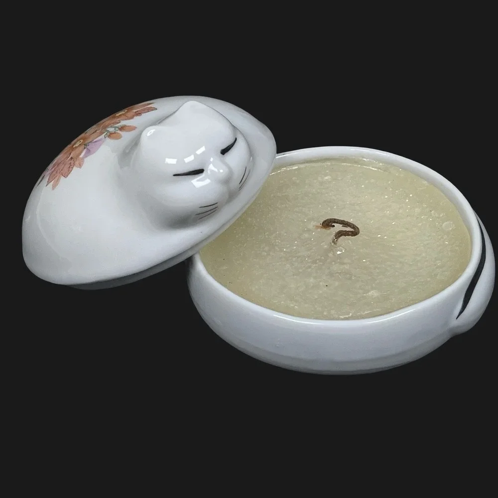 Vintage Ceramic White‎ Sleeping Cat Trinket Box Candle Floral Design Curled Tail